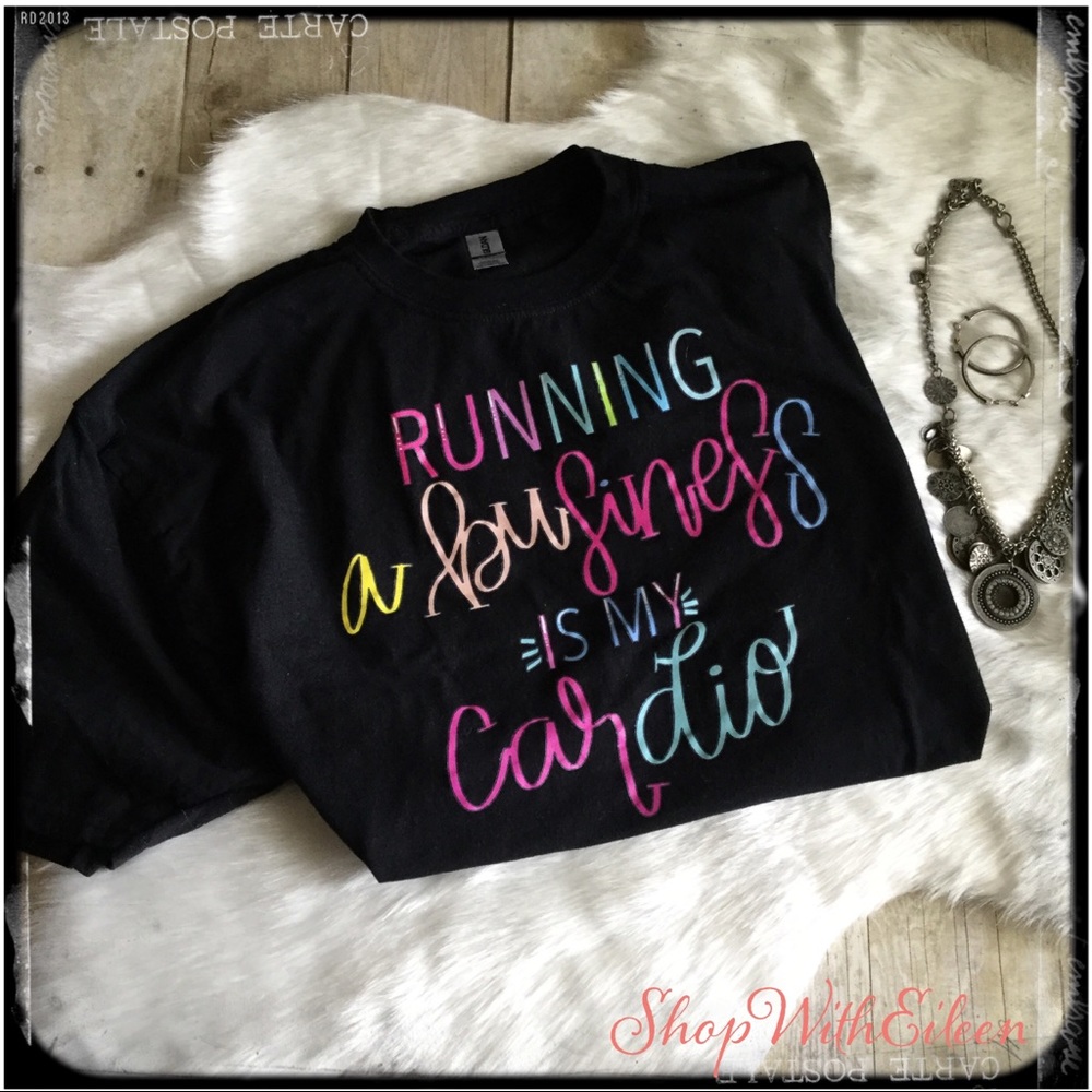 Running A business... graphic black T-shirt NWT